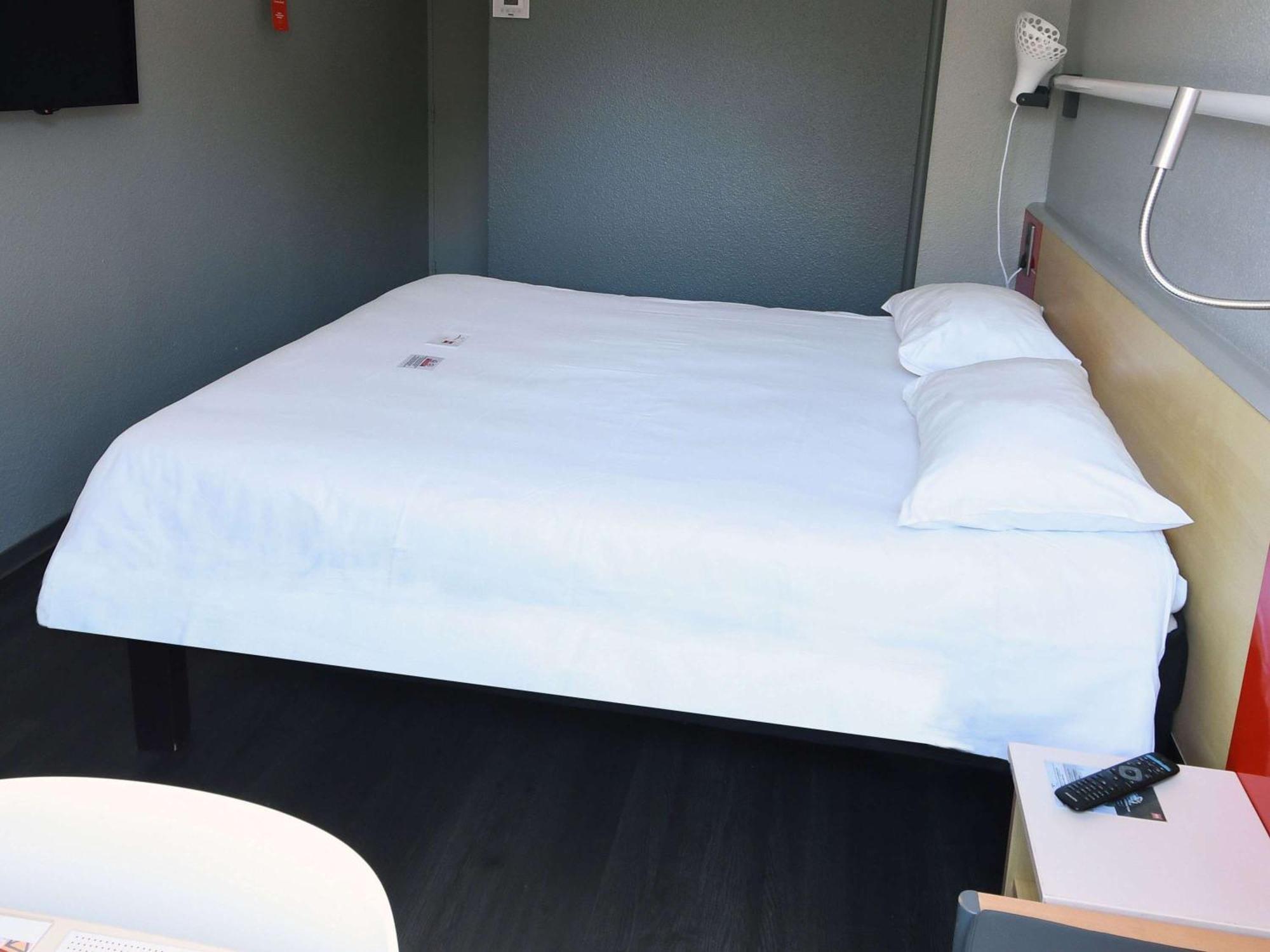 Ibis Saintes Otel Dış mekan fotoğraf