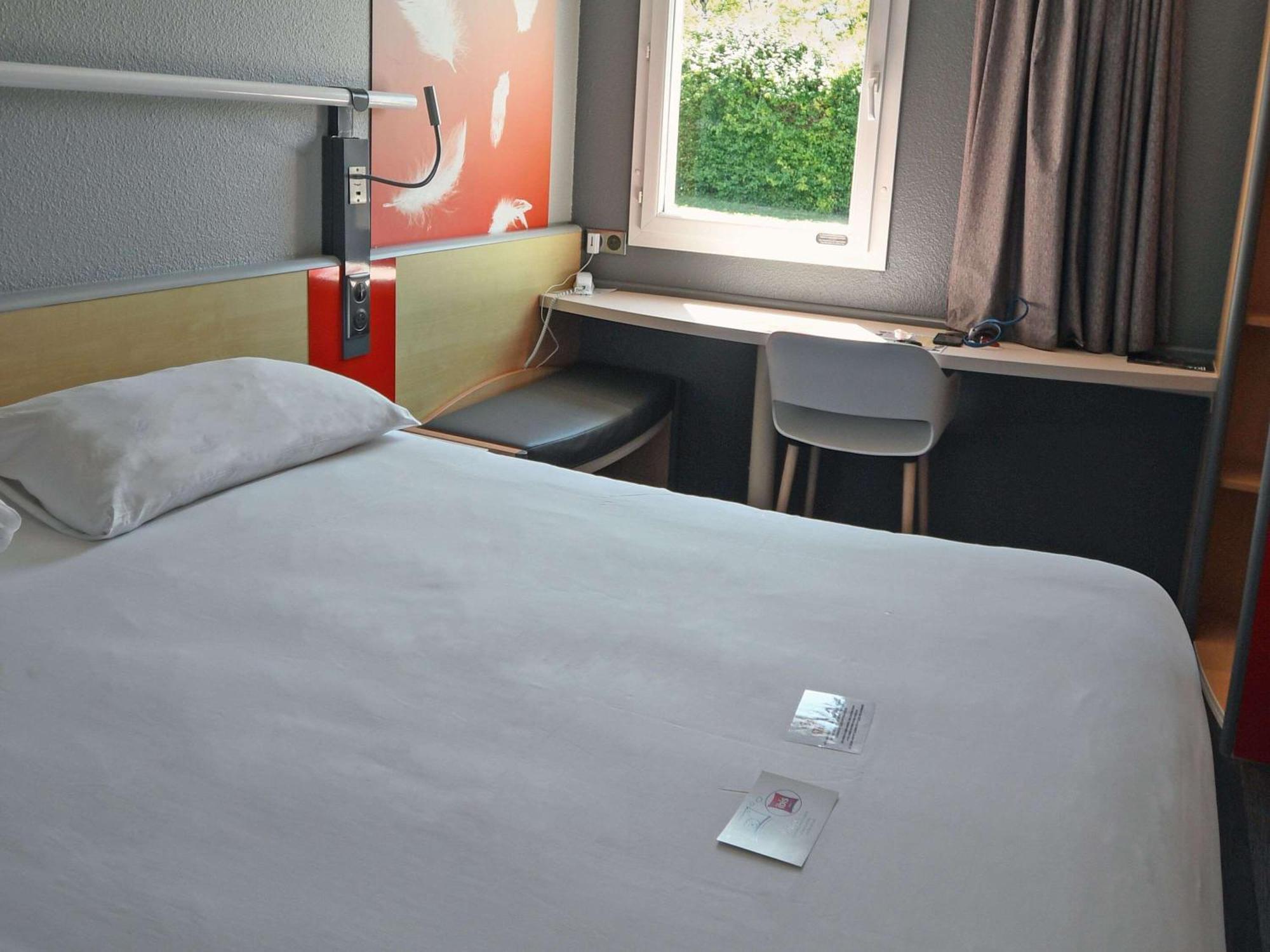 Ibis Saintes Otel Dış mekan fotoğraf